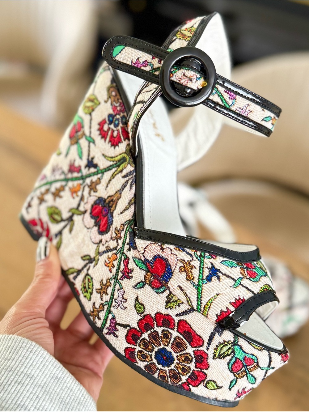 Floral Embroidered Wedge Sandals - Multicolor